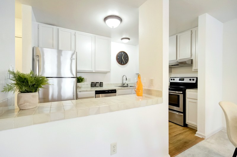 2250 24th St #325, San Francisco, CA 94107 - Photo 7