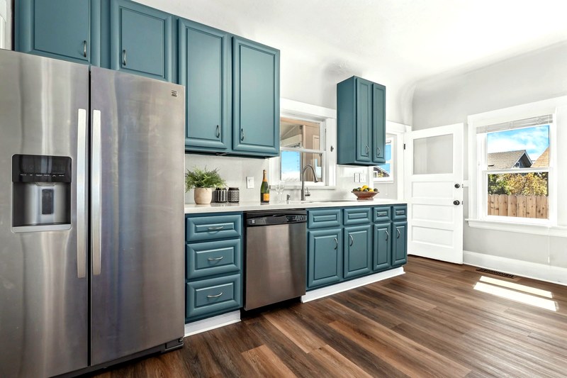 260 S 43rd St, Richmond, CA 94804 - Photo 2