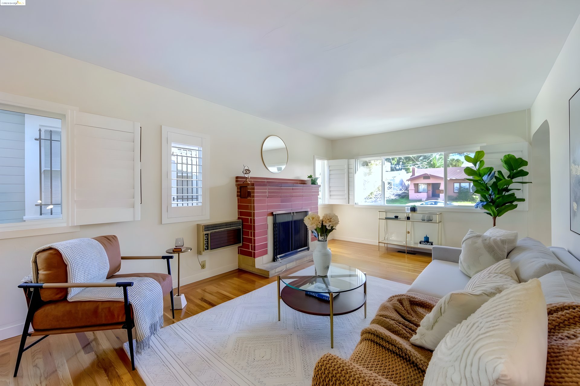 Laurel Ave, Oakland, CA 94602 - Featured