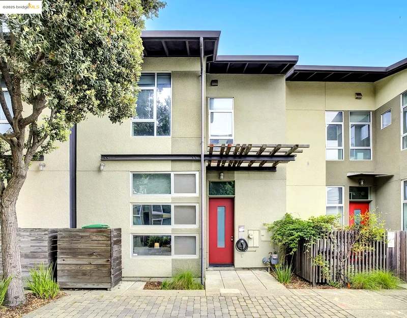 4 Ealing Ln, Oakland, CA 94608 - Photo 19