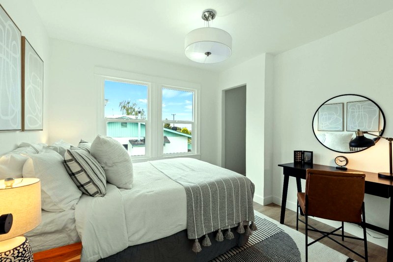 5018 Congress Ave, Oakland, CA 94601 - Photo 3