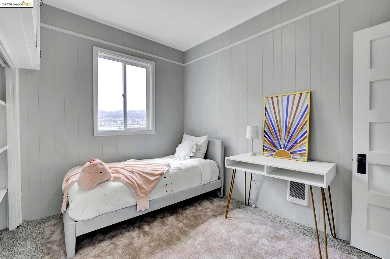 51 Caine Ave, San Francisco, CA 94112