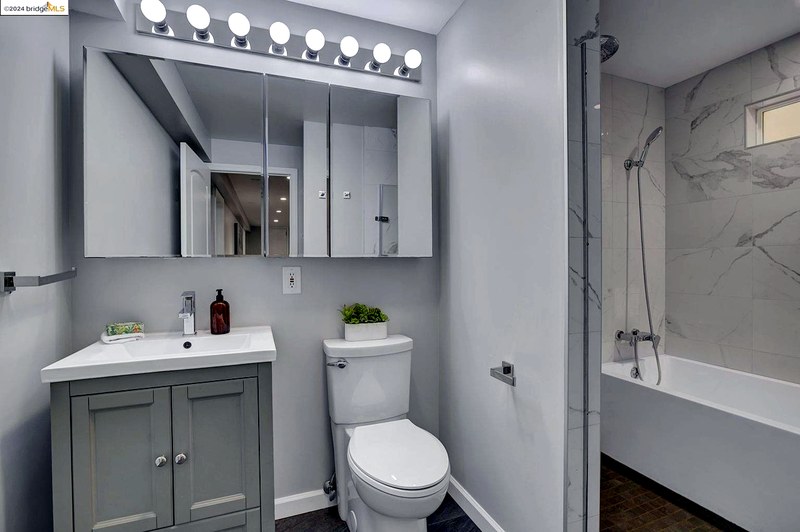 51 Caine Ave, San Francisco, CA 94112 - Photo 12