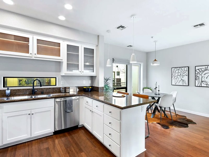 803 Zephyr Dr, Oakland, CA 94607 - Photo 16